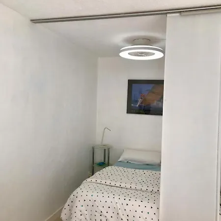 Au Bord De L'eau A Boulouris-sur-mer Lejlighed *