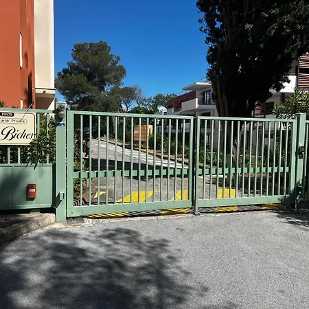Lejlighed Au Bord De L'eau A Boulouris-sur-mer